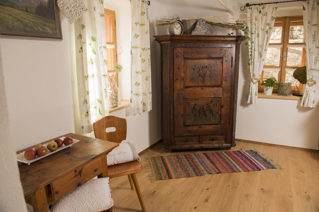 Baumgartner - Bauernhaus Weißkirchen in Steiermark Camera foto